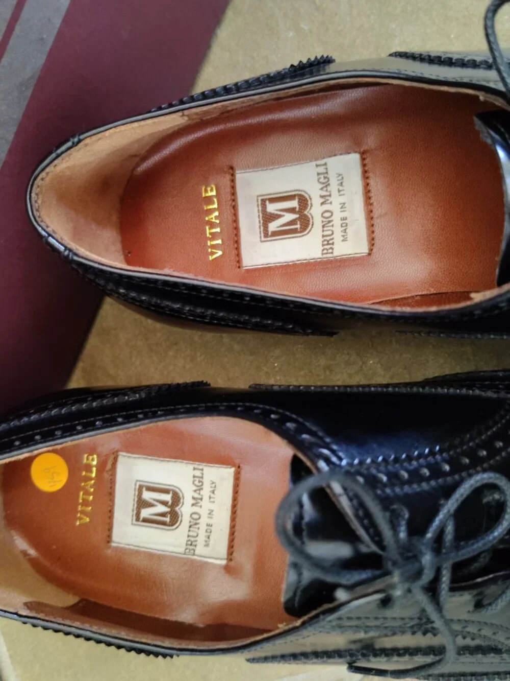 New Bruno Magli Oxford Shoe Lace up Derby